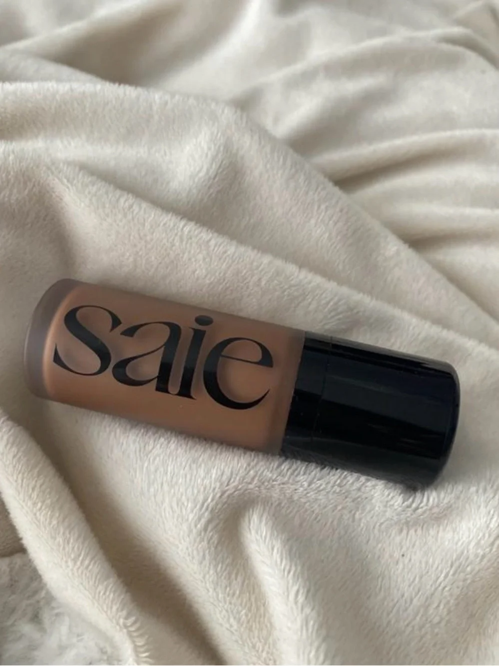 Saie Dew bronze